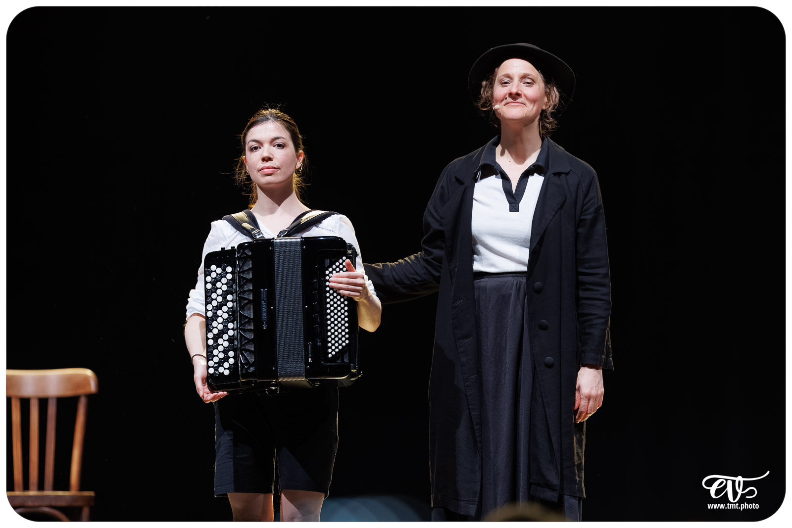 JE DANSE AVEC MILLIAT (KAREN CHATAIGNER)